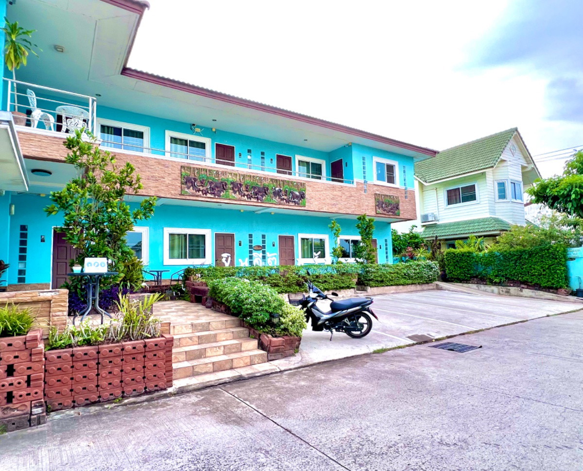 Condo — photo 5