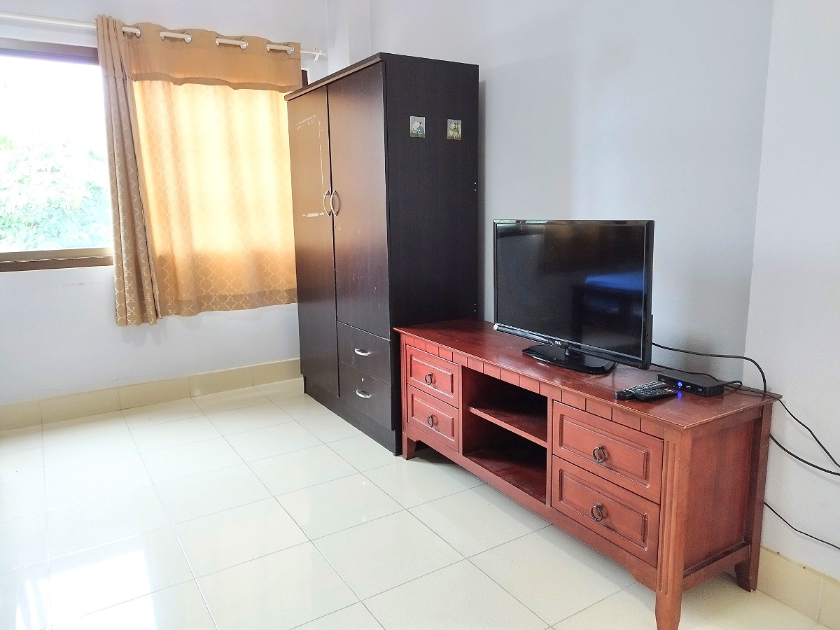 Pictures of Siwakro apartment  3/8