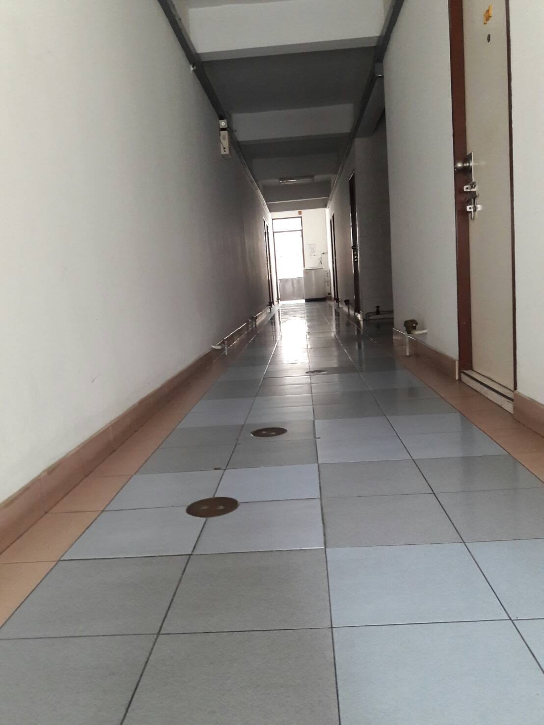 Safe House — photo 2