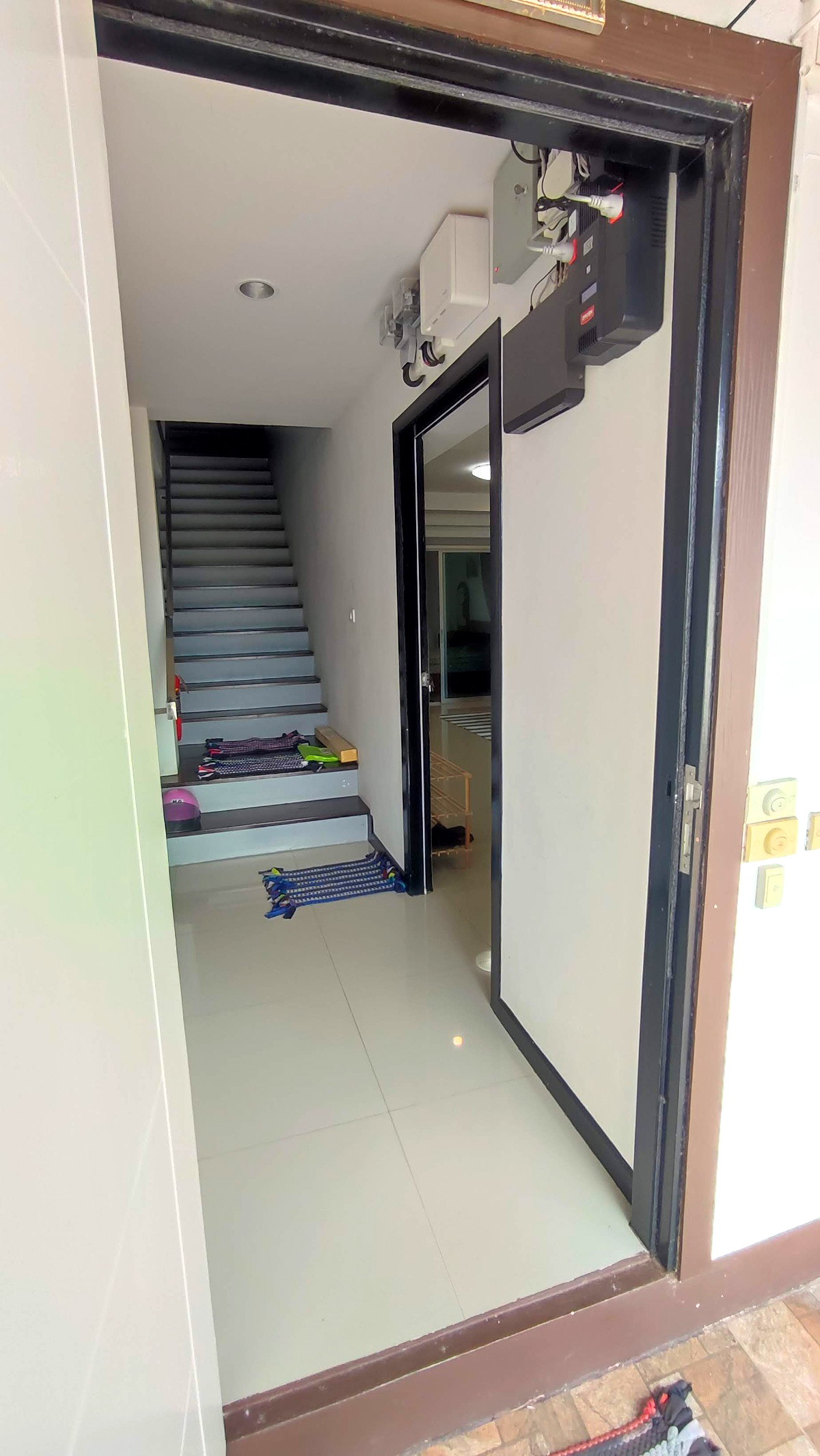 Pictures of Fully furnished apartments for rent, Tv Room with kitchen, 1 Bedroom with  bathroom 9/11