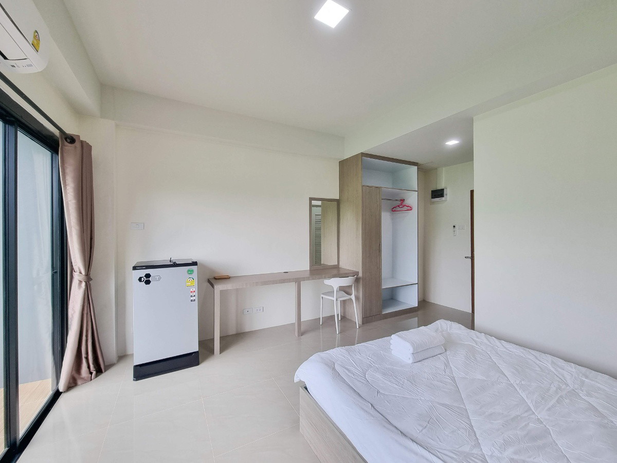 Condo — photo 5