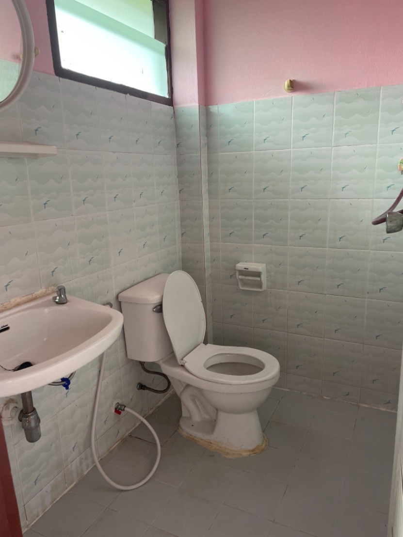 Condo — photo 1