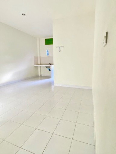 Condo — photo 5