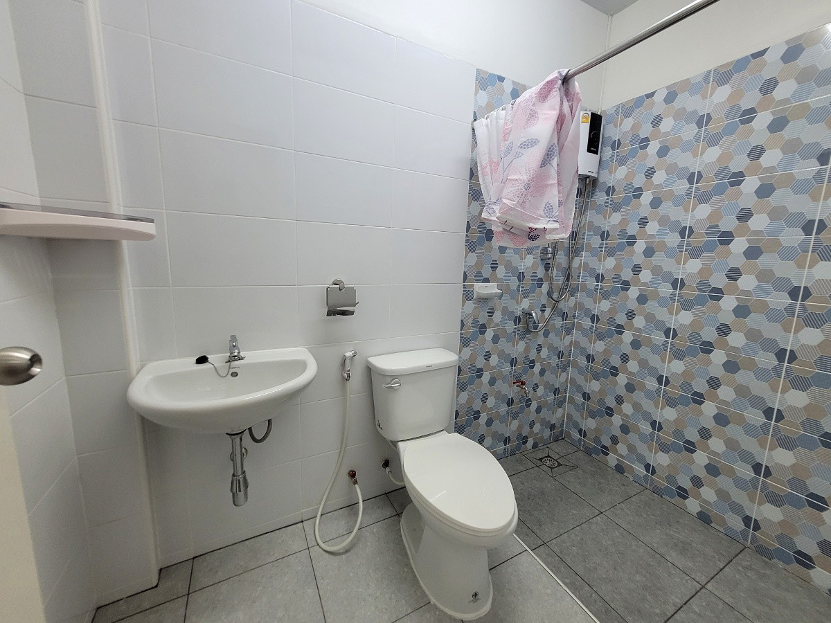 Condo — photo 5