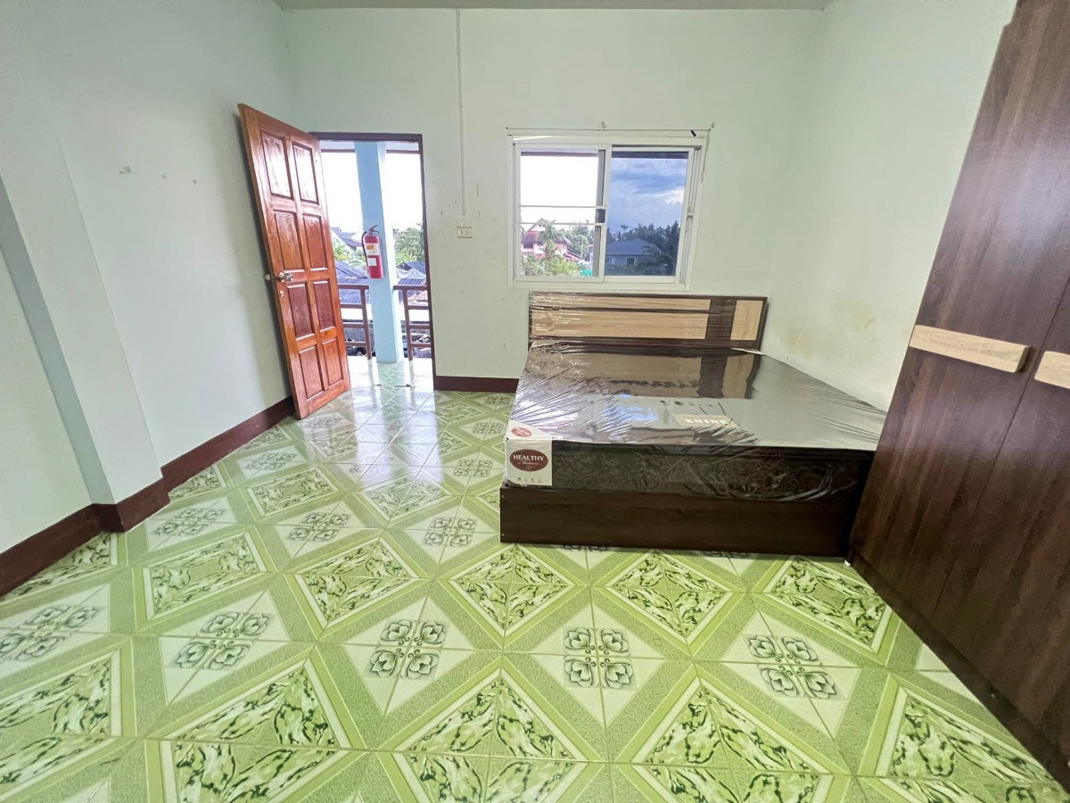 Condo — photo 3