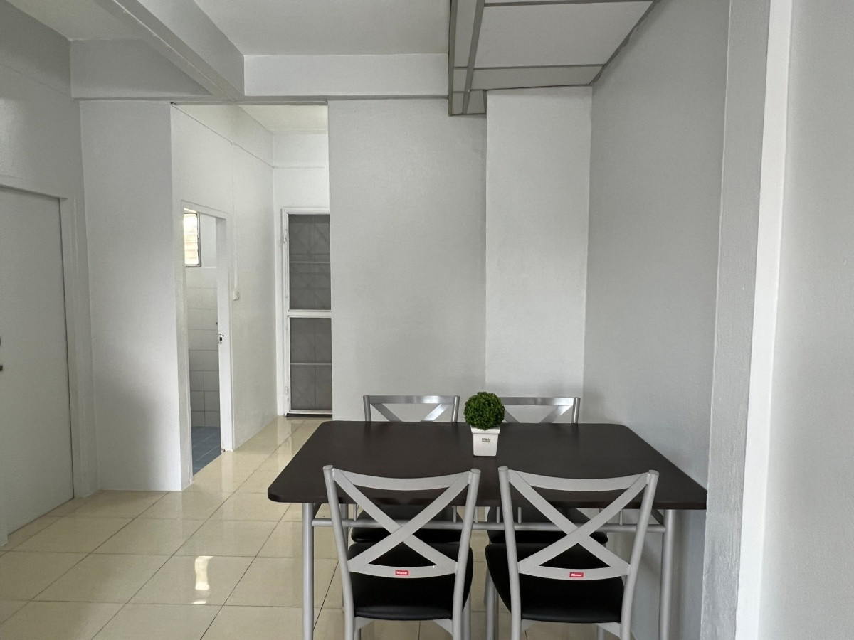 Condo — photo 5
