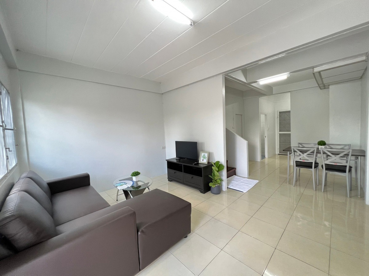 Condo — photo 5