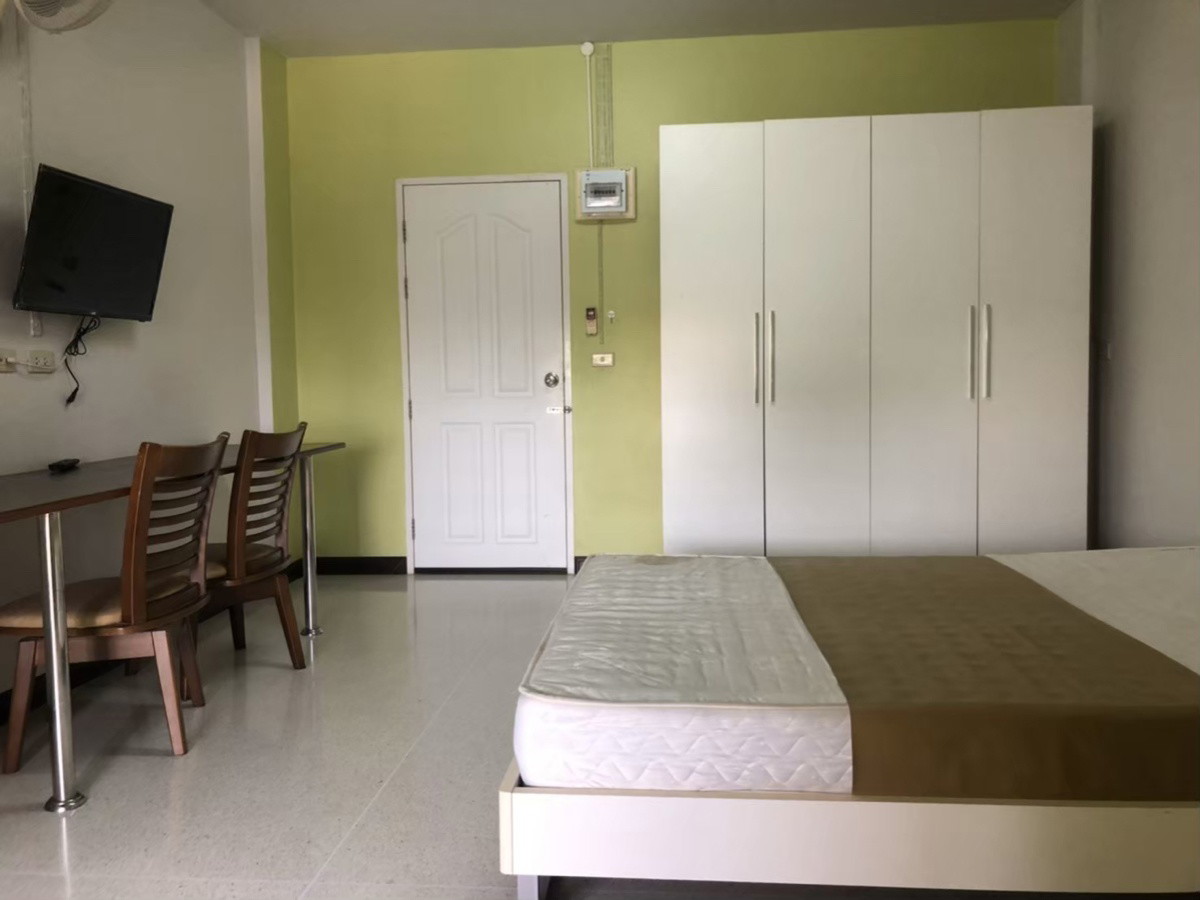 Condo — photo 4