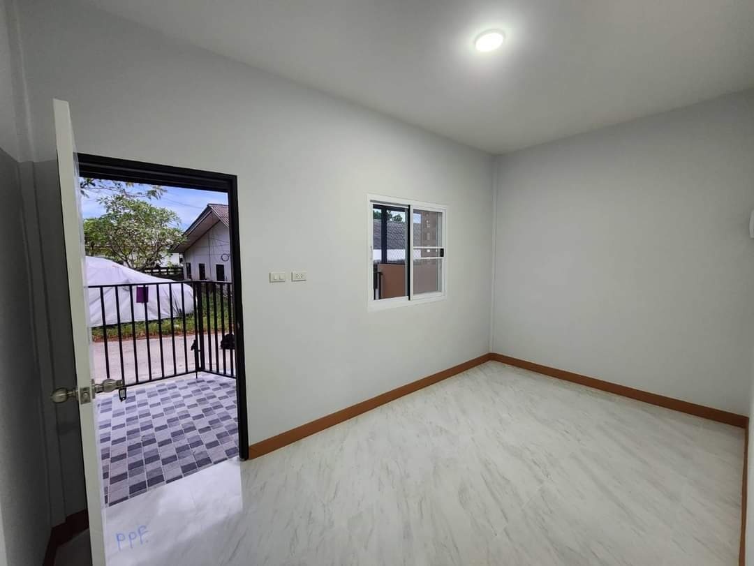 Condo — photo 2