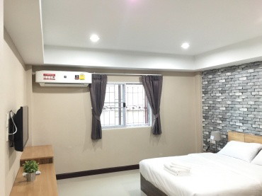 Condo · Thon Buri, bangkok — photo 3