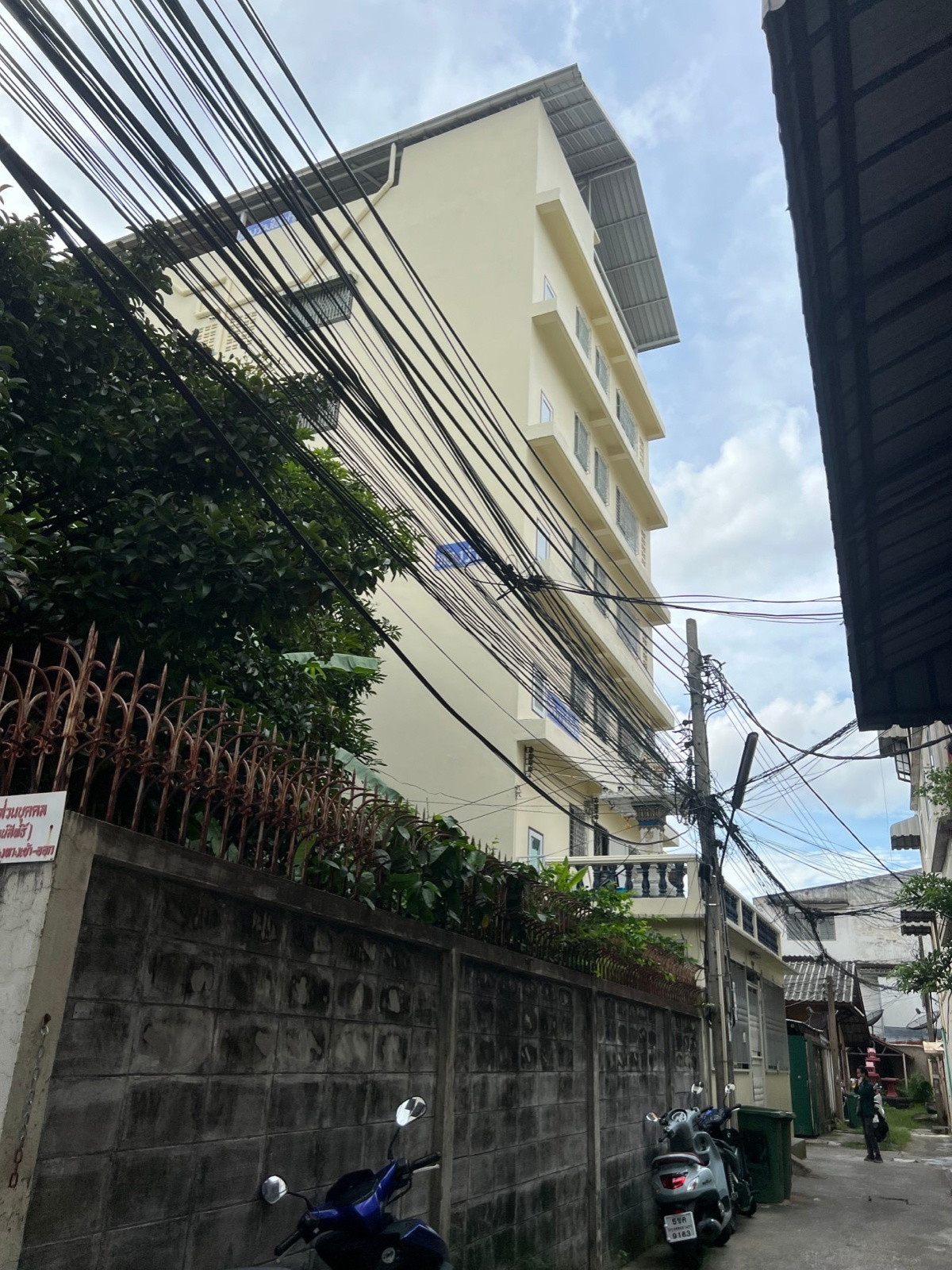 Condo · Bangkok Noi, bangkok — photo 2
