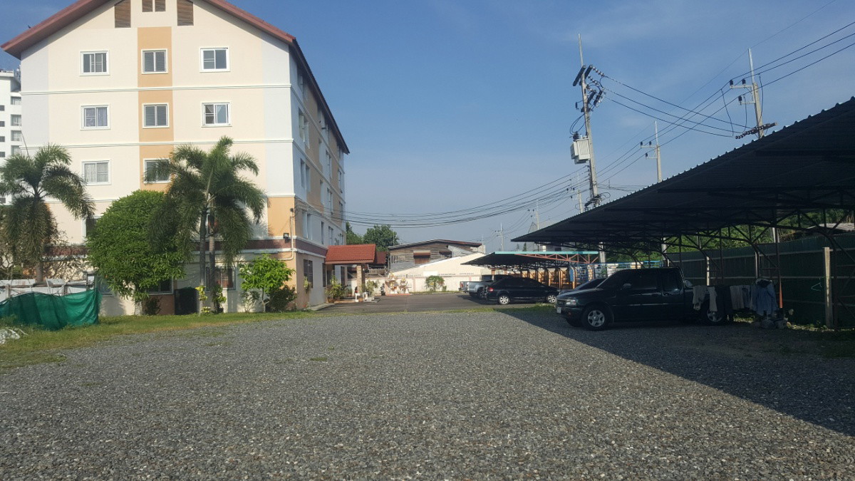 Condo · Mueang Chon Buri, chon_buri — photo 5