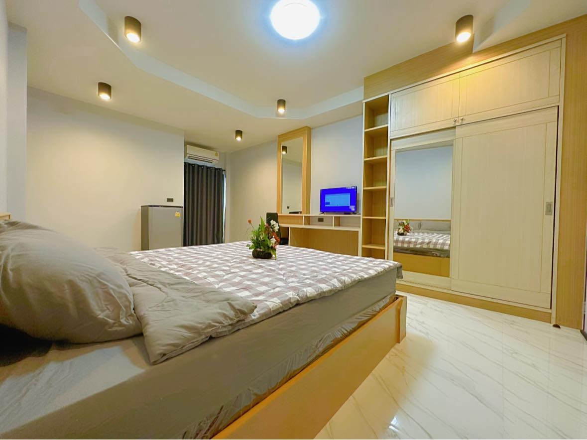 Condo — photo 3