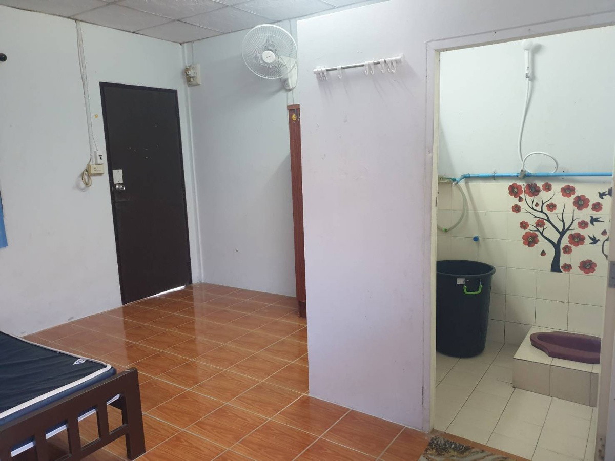 Condo — photo 3
