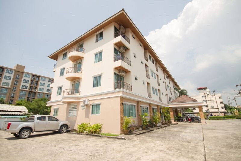 Condo — photo 3