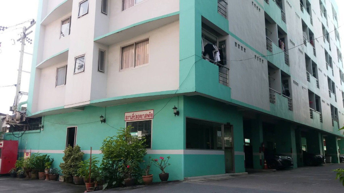 Condo · Bang Phli — photo 3