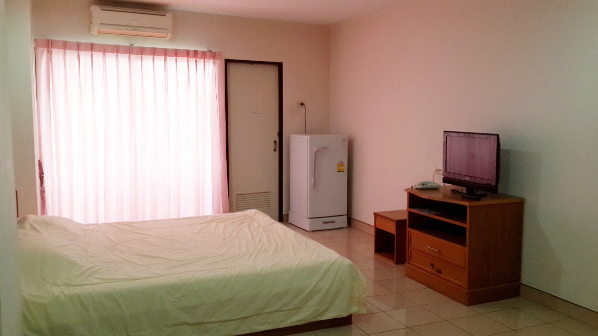 Condo · Mueang Nonthaburi — photo 3