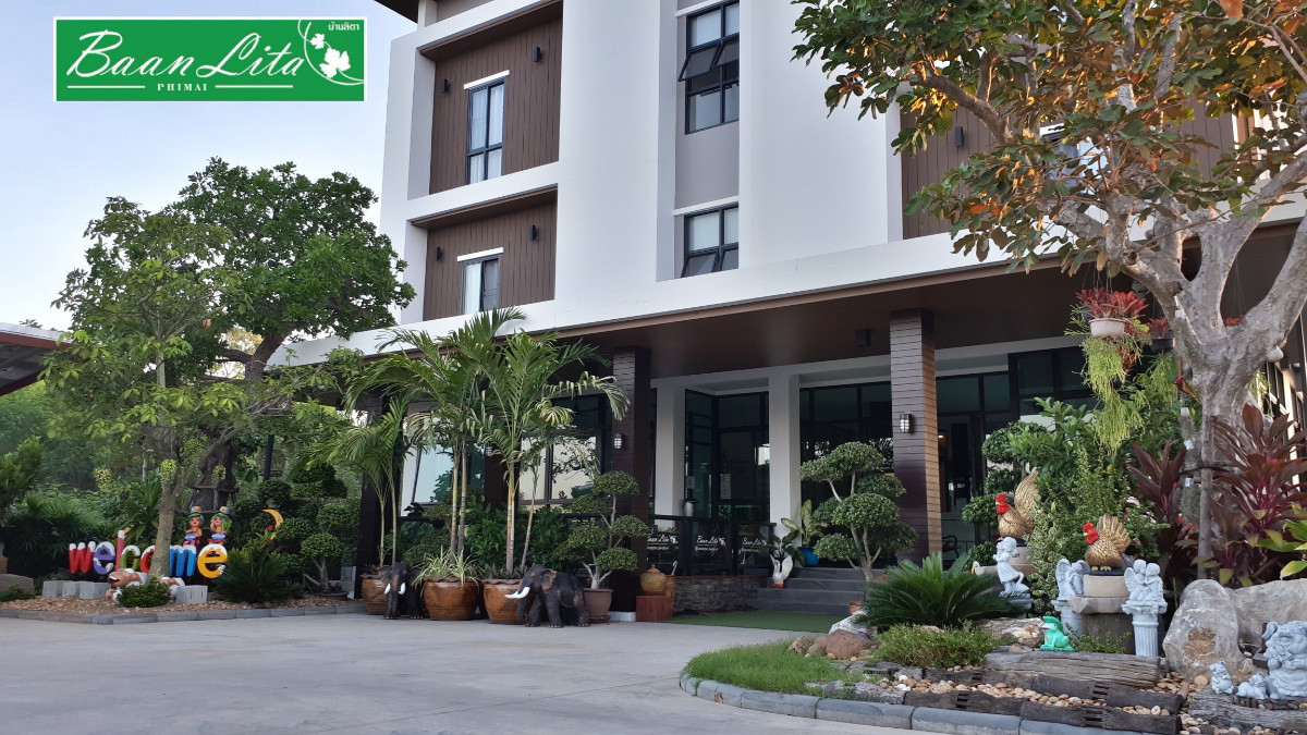 Condo — photo 2