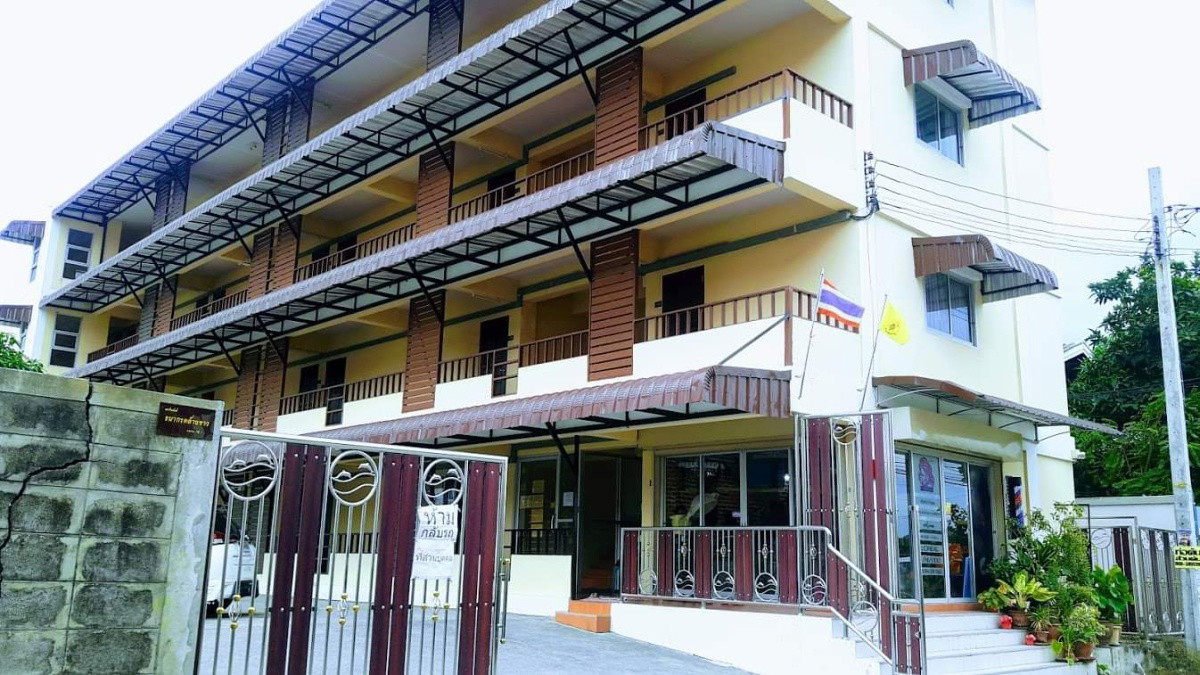 Condo · Pak Kret — photo 1