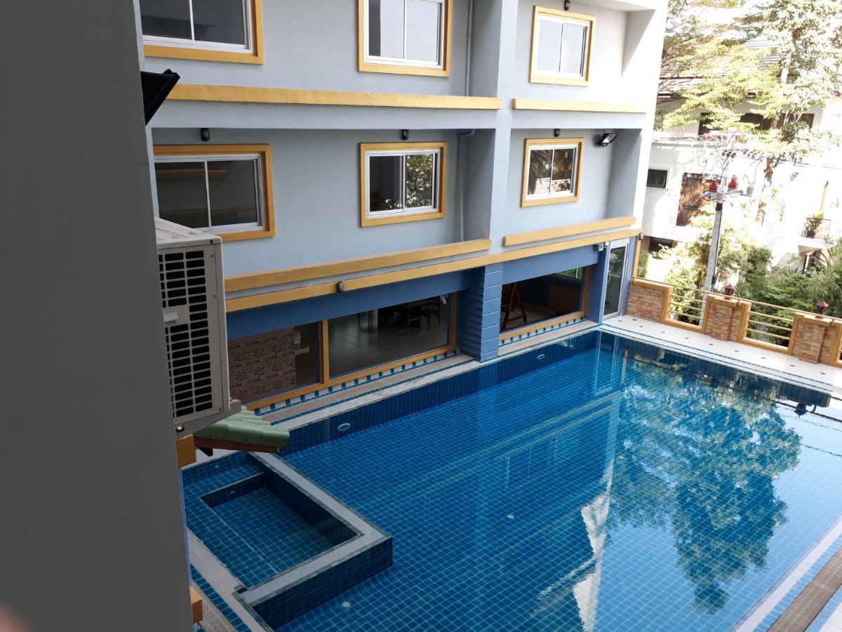 Condo · bangkok — photo 2