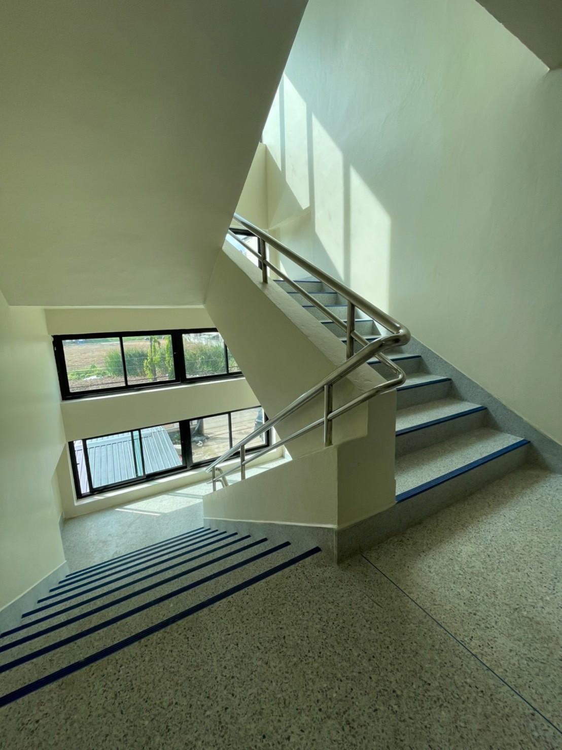 Condo — photo 4