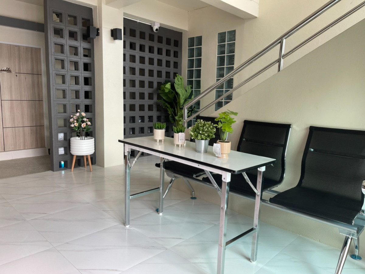 Condo — photo 3