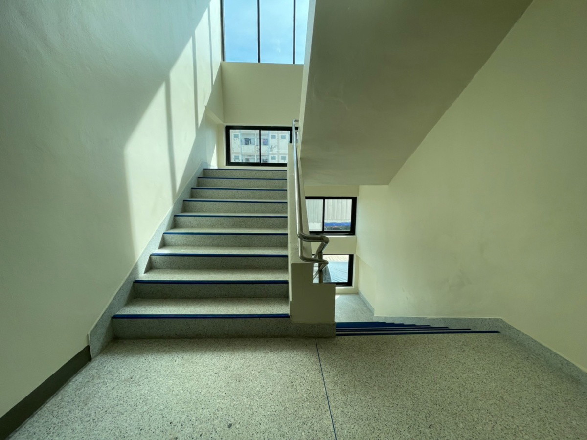 Condo — photo 5
