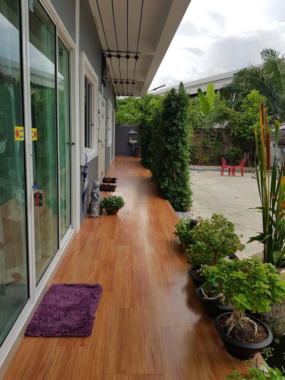 Condo — photo 2