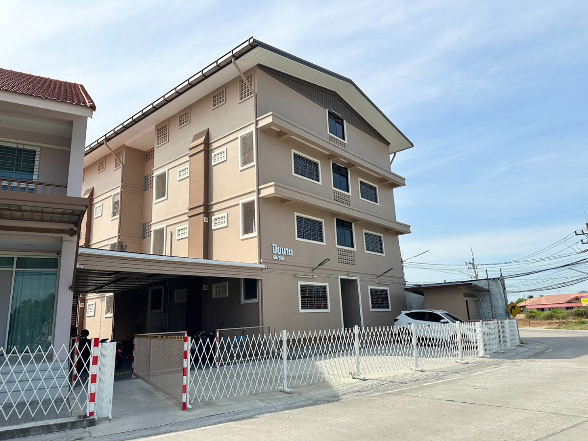 Condo · Mueang Chon Buri, chon_buri — photo 2
