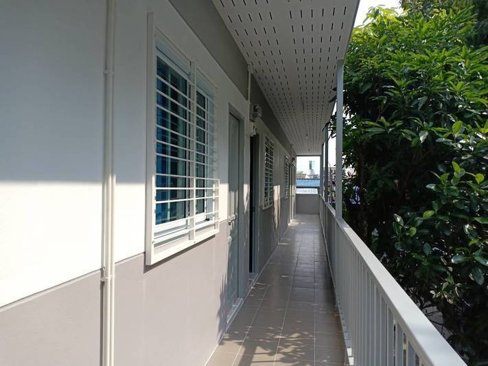Condo · Bang Khun Thian, bangkok — photo 4