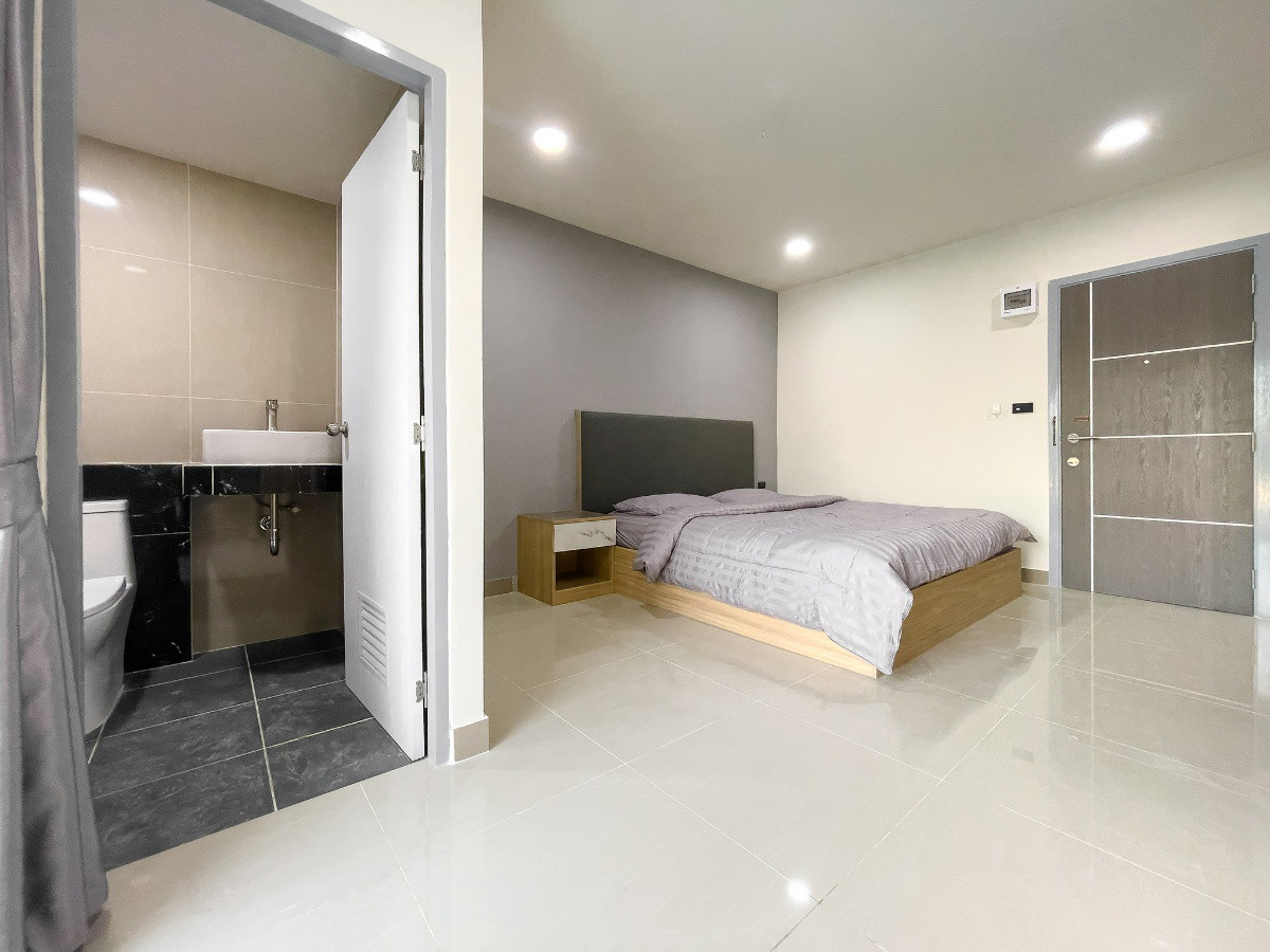 Condo · Bang Phli — photo 3