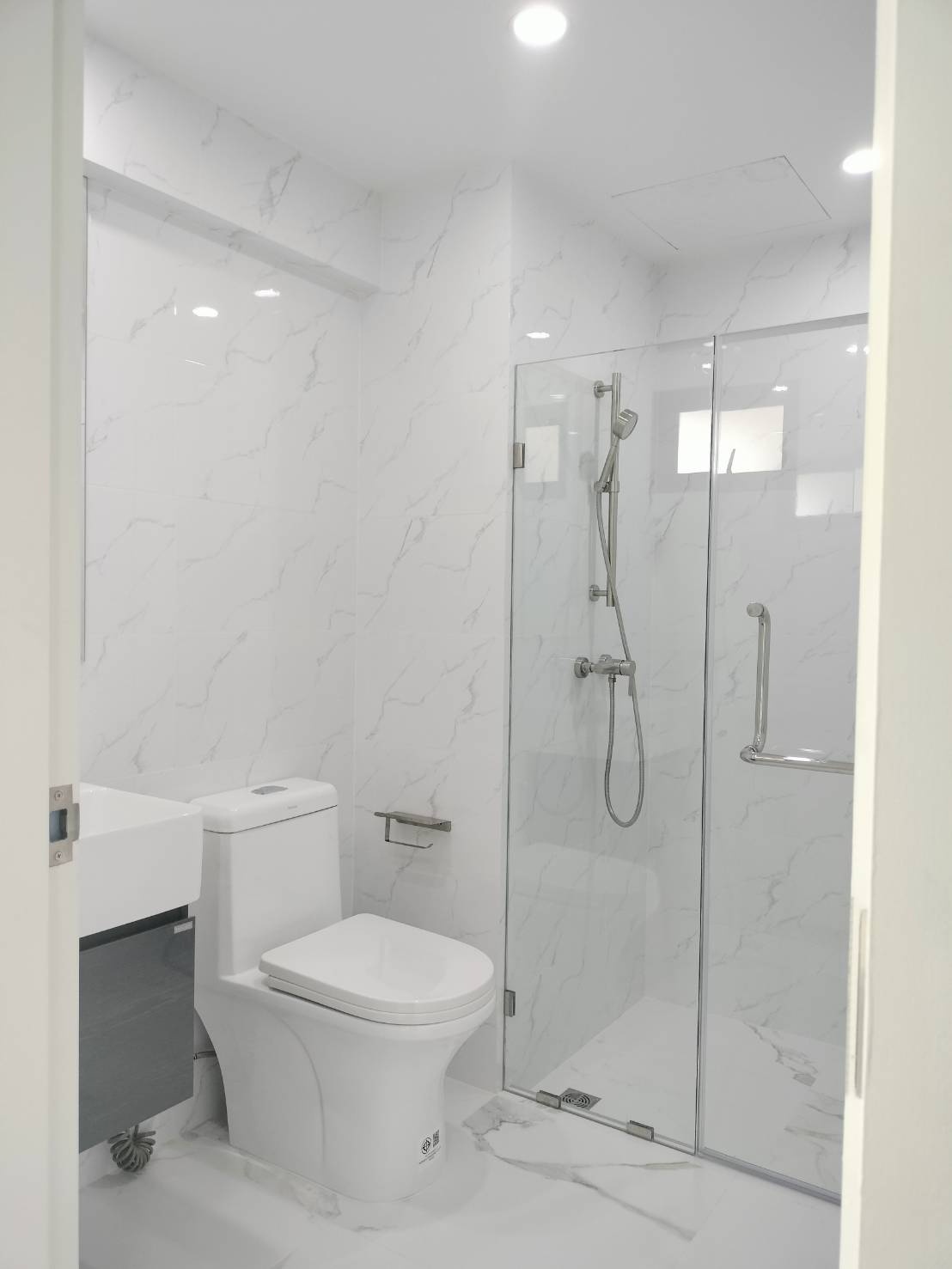 Condo · Huai Khwang, bangkok — photo 5