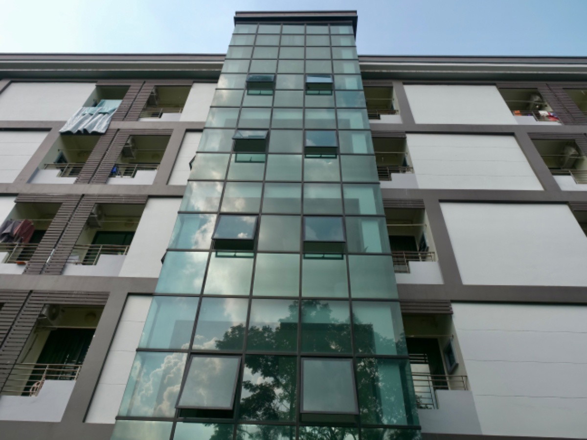 Condo · Khan Na Yao, bangkok — photo 2