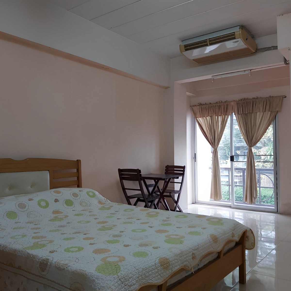 Condo · Wang Thonglang, bangkok — photo 1