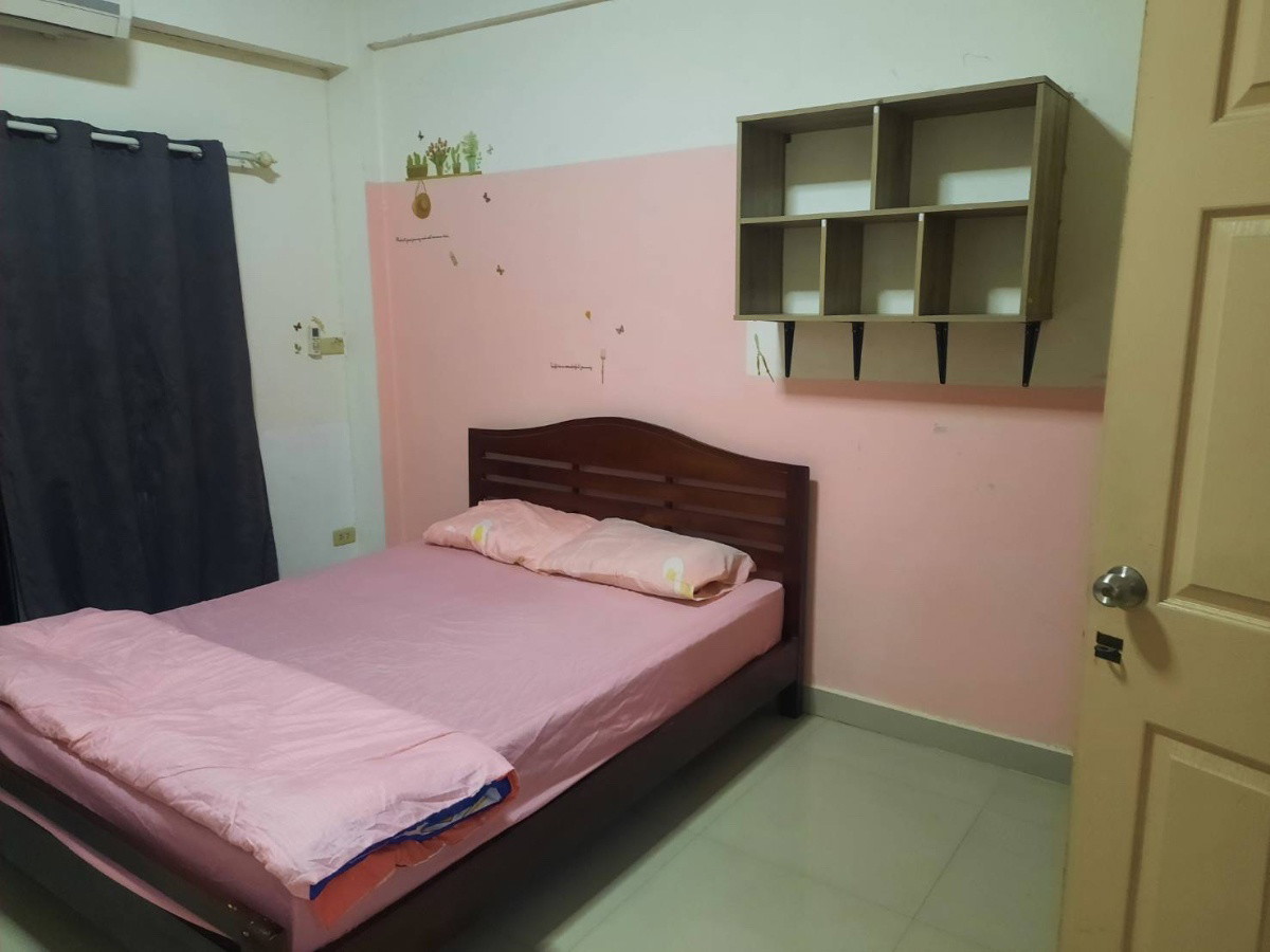 Condo · Mueang Chon Buri, chon_buri — photo 4