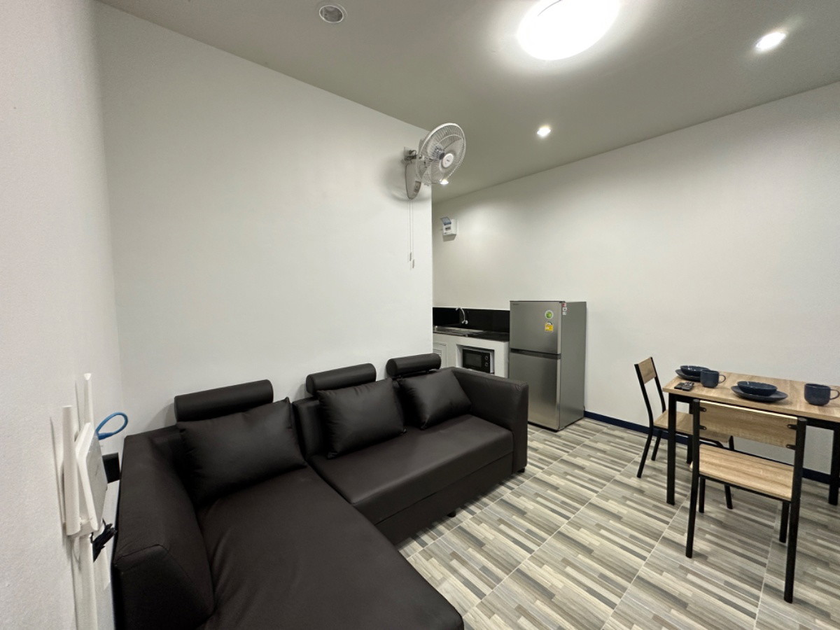 Condo — photo 3