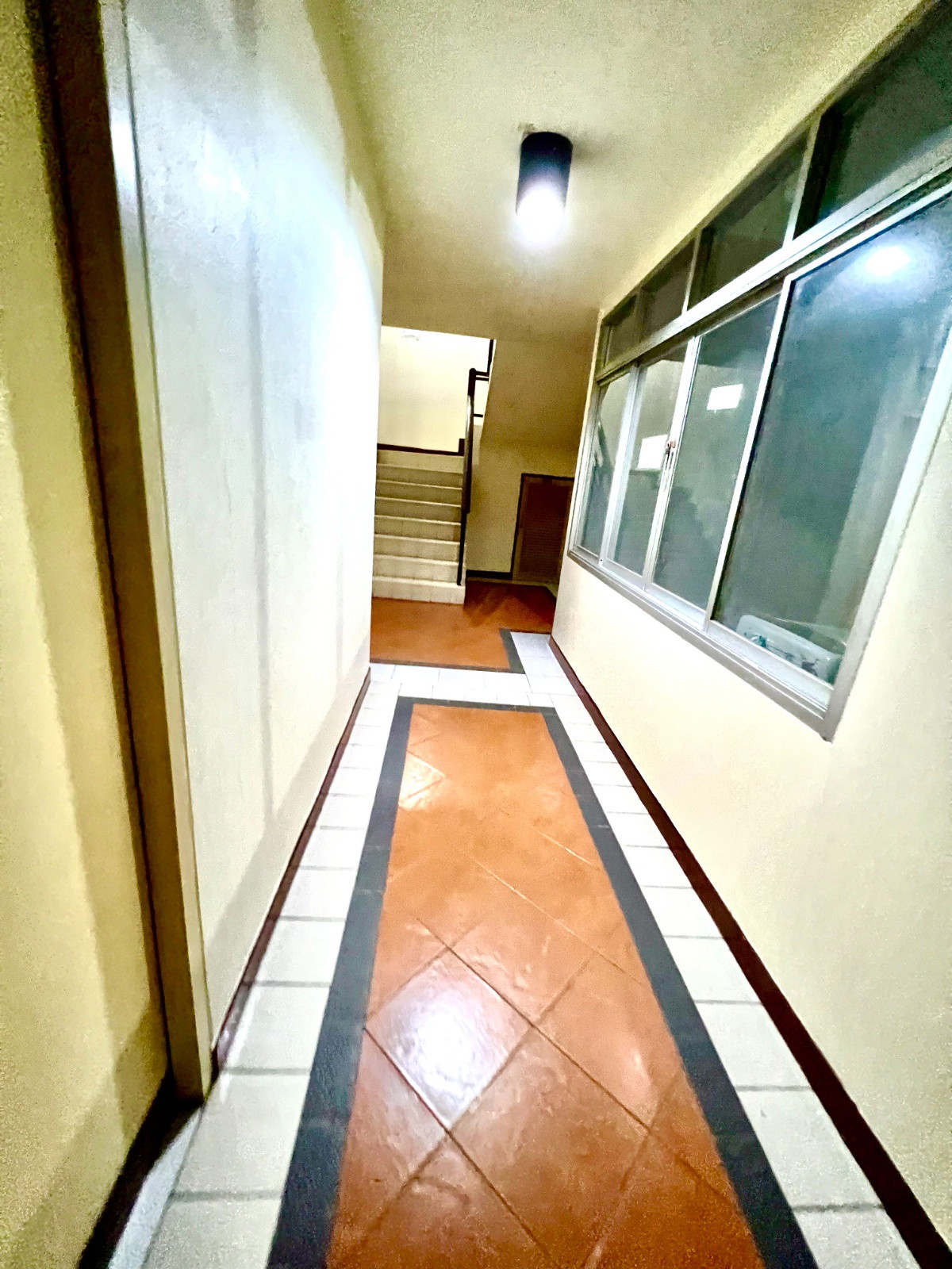 Condo · bangkok — photo 3