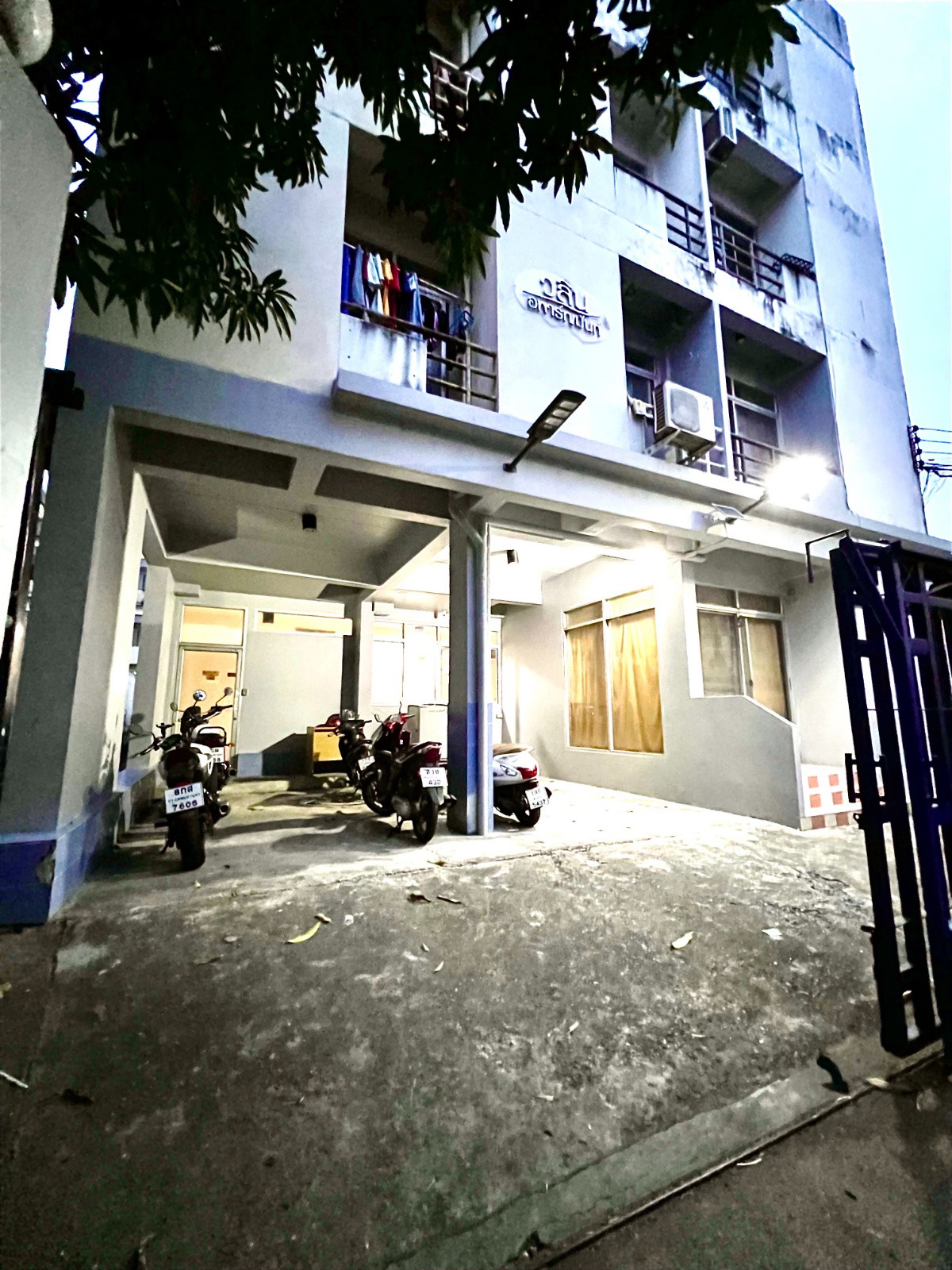 Condo · bangkok — photo 4