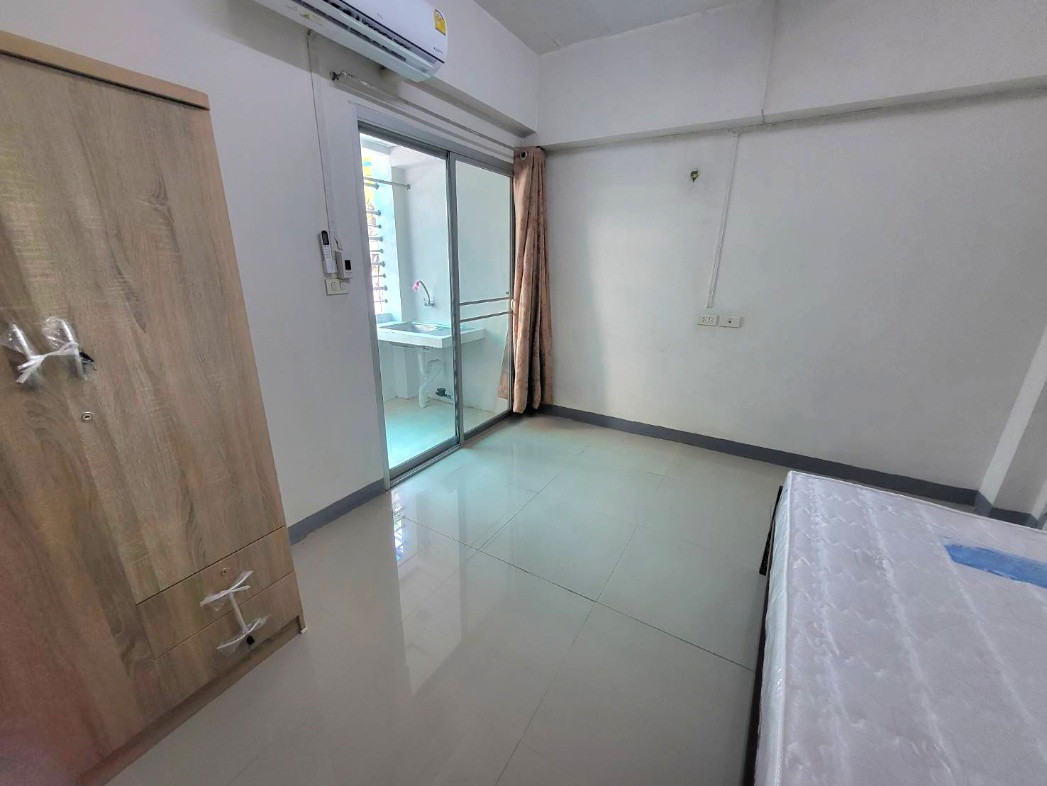 Condo · Sathon, bangkok — photo 3