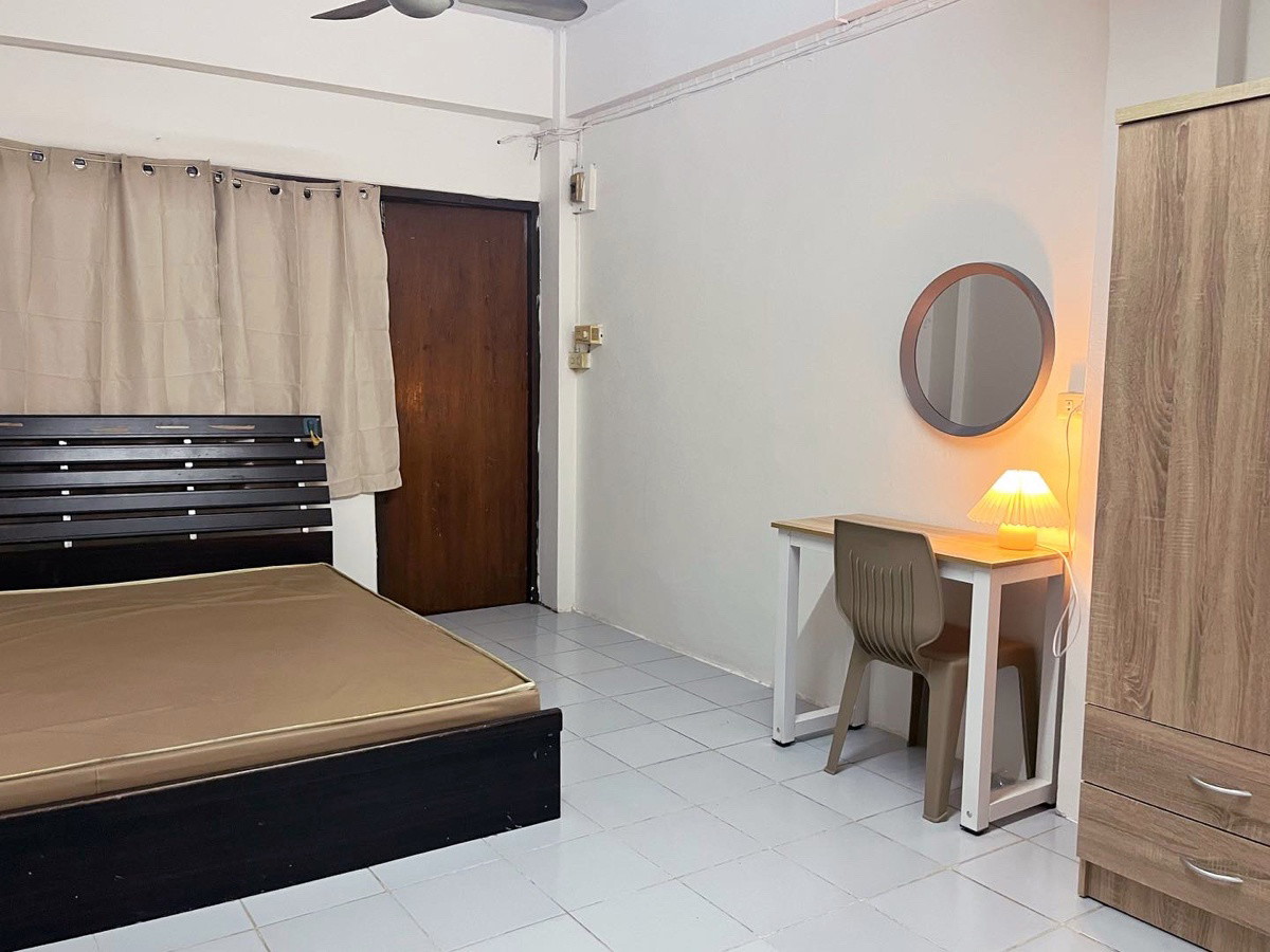 Condo — photo 2