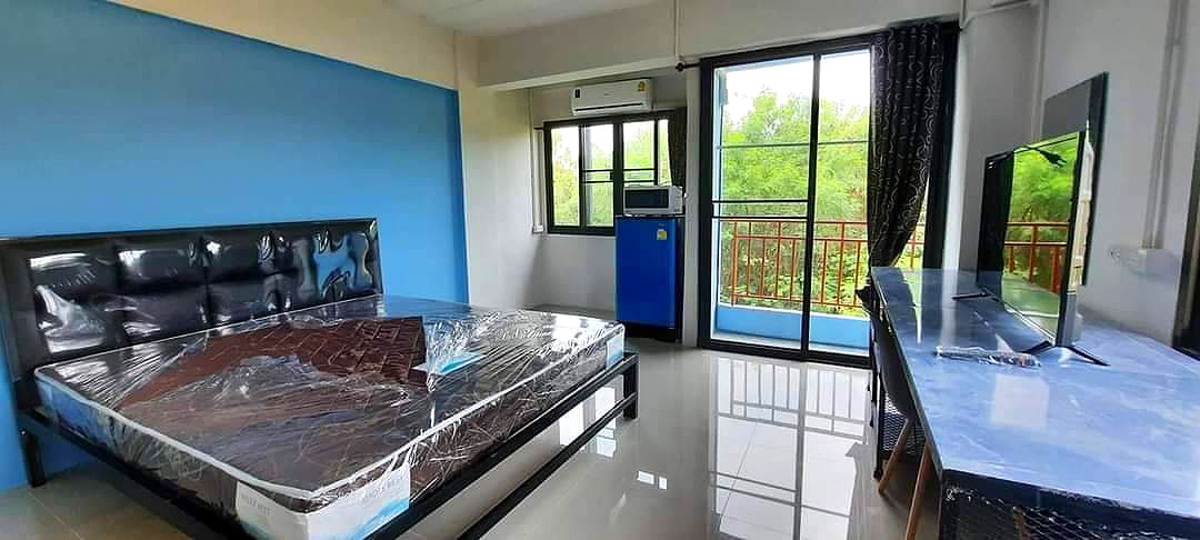 Pictures of A Ma Apartment 4/8