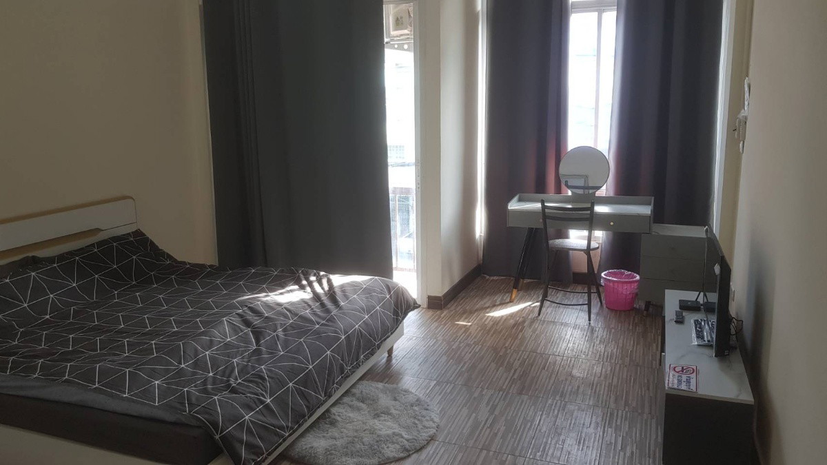 Condo — photo 1