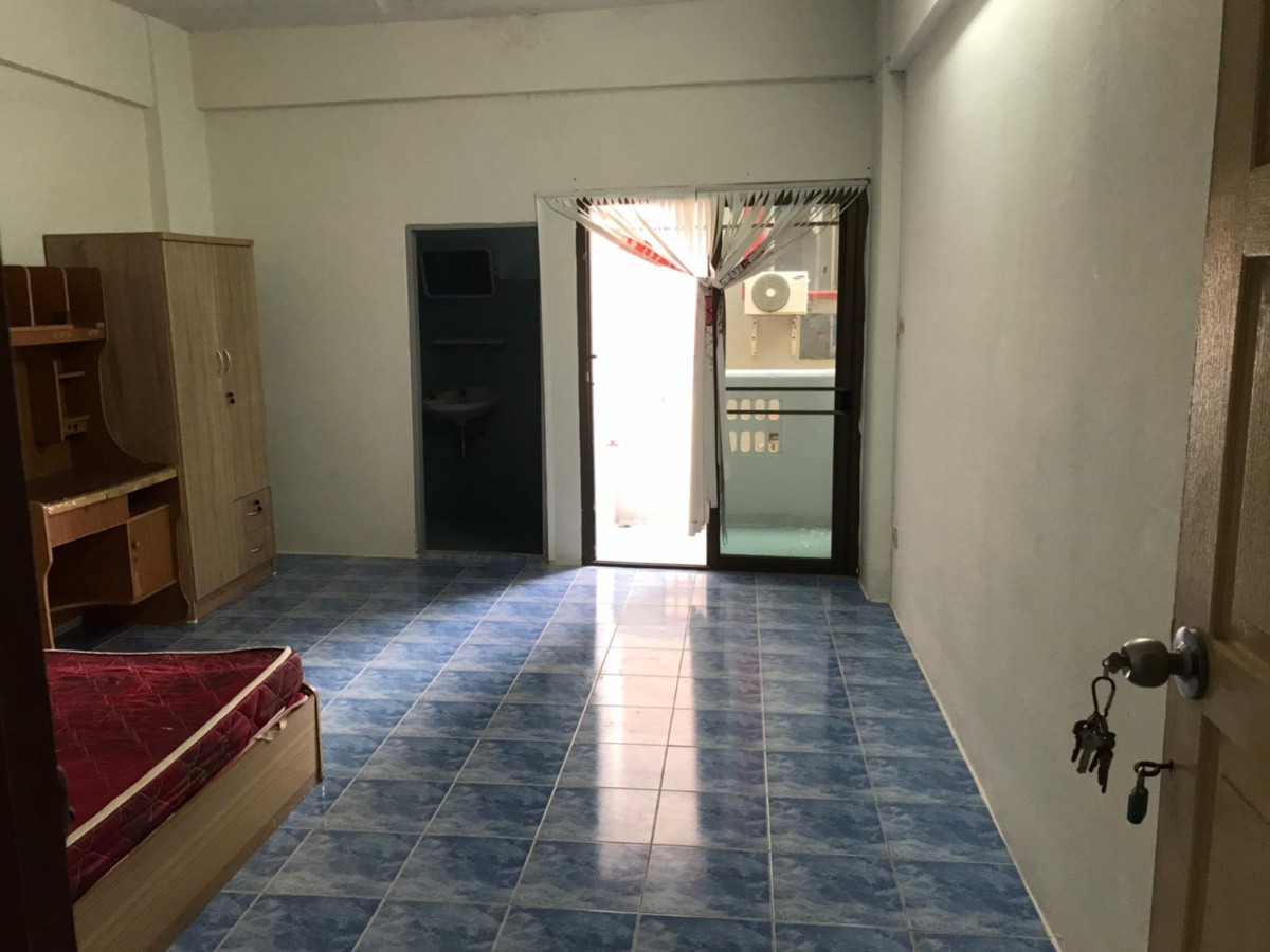 Condo · Mueang Nonthaburi — photo 2