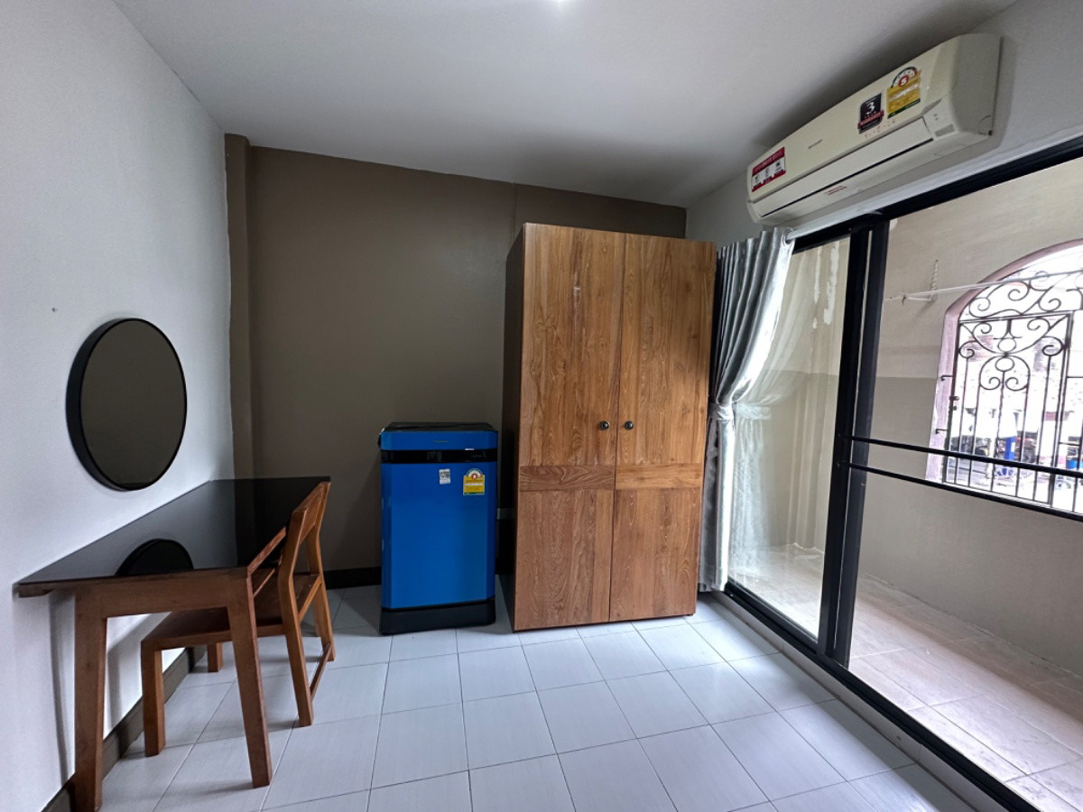 My room (Pakkred) — photo 2