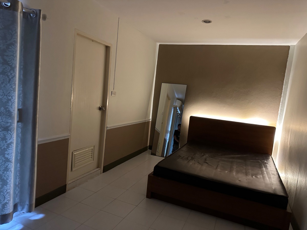 My room (Pakkred) — photo 4