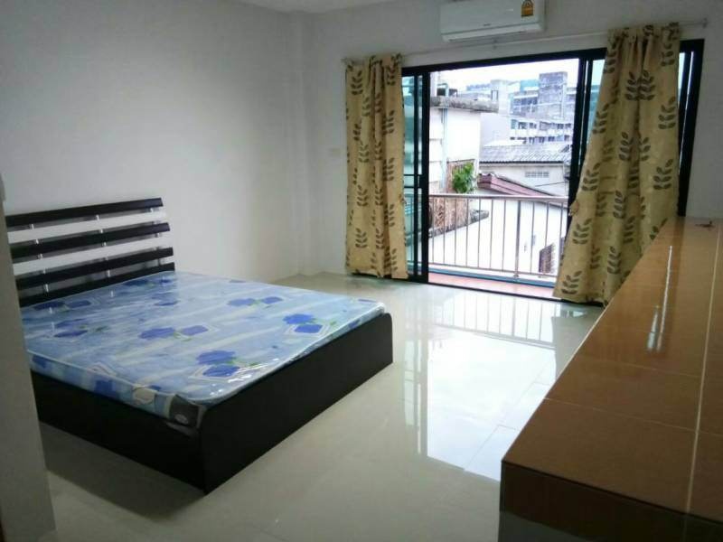 Condo · bangkok — photo 1