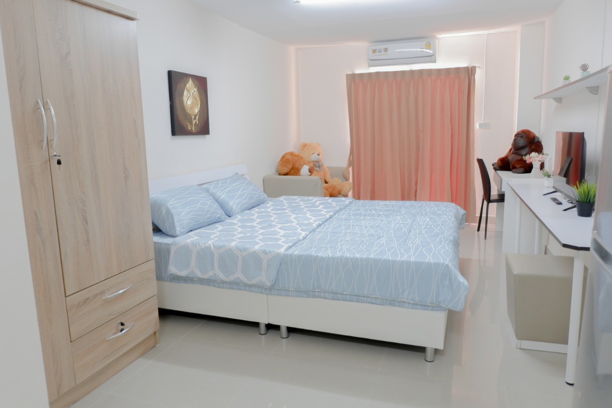Condo · Wang Thonglang, bangkok — photo 3