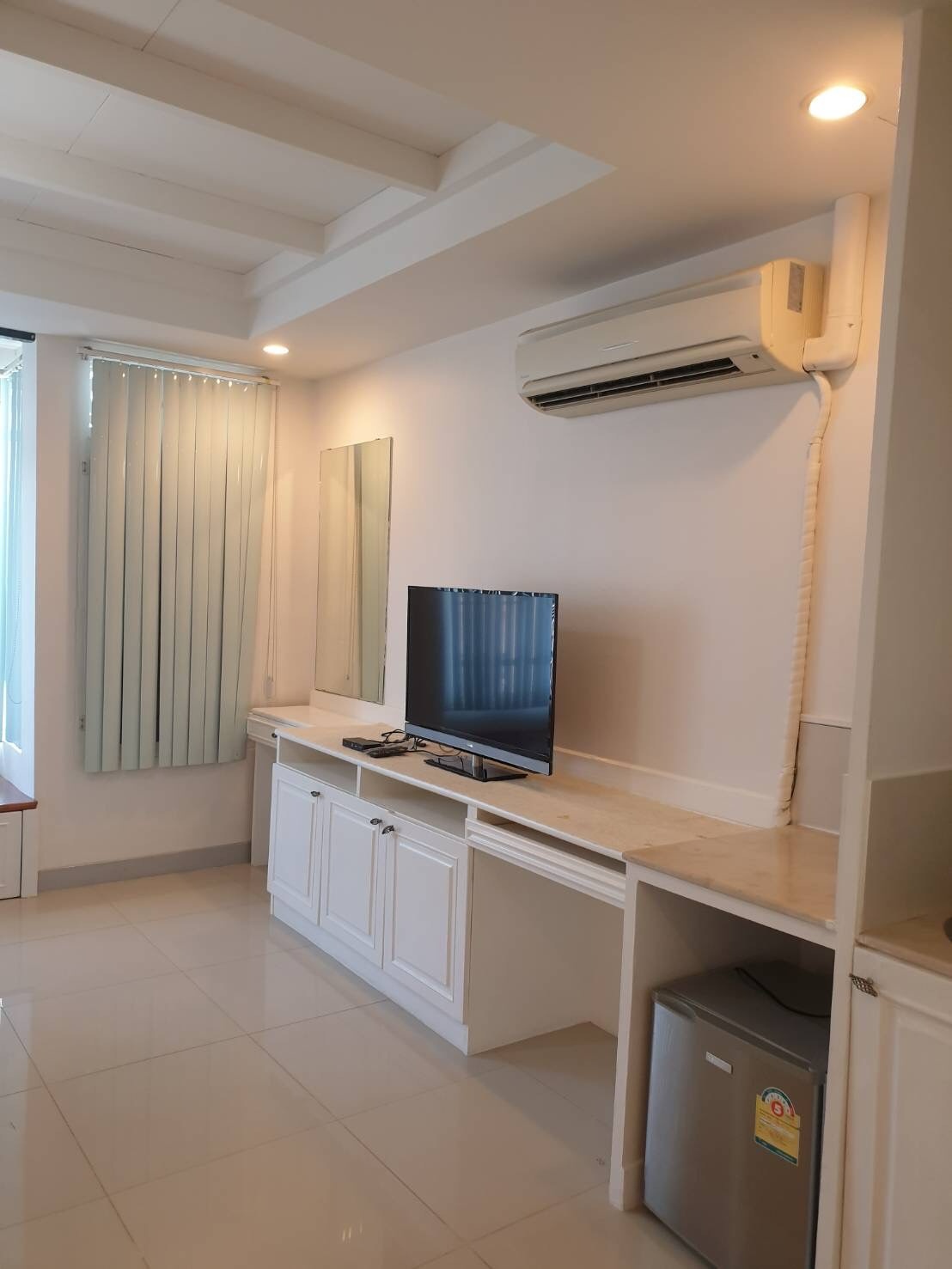 Condo · Huai Khwang, bangkok — photo 4