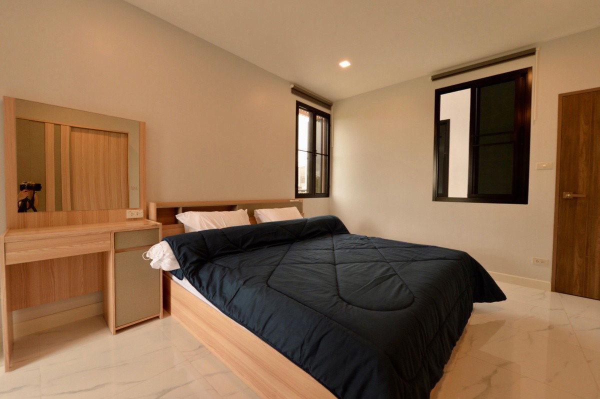 Condo · Bang Phli — photo 2