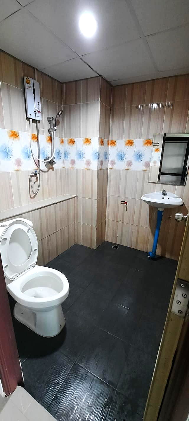 Pictures of A Ma Apartment 8/8